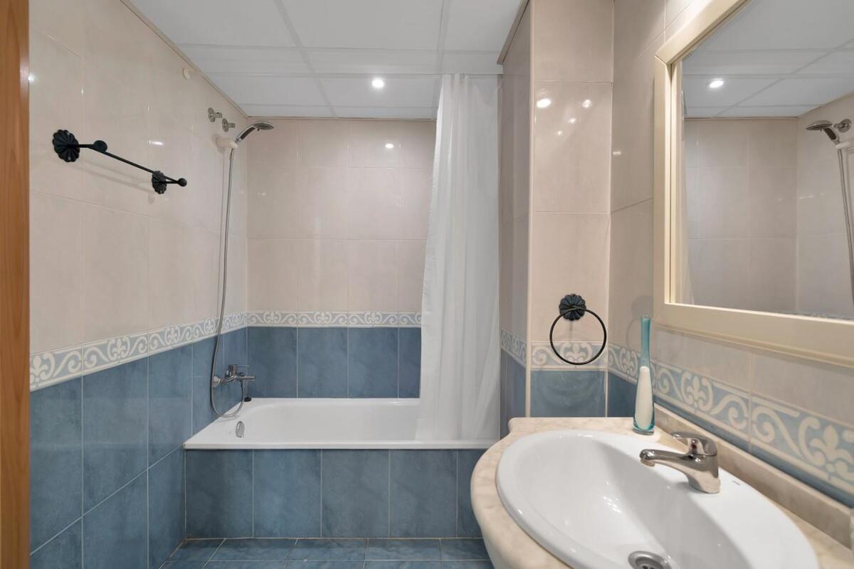 Con Piscina Y Paddel En Guadalmina Alta - Avia 2 3 Apartment