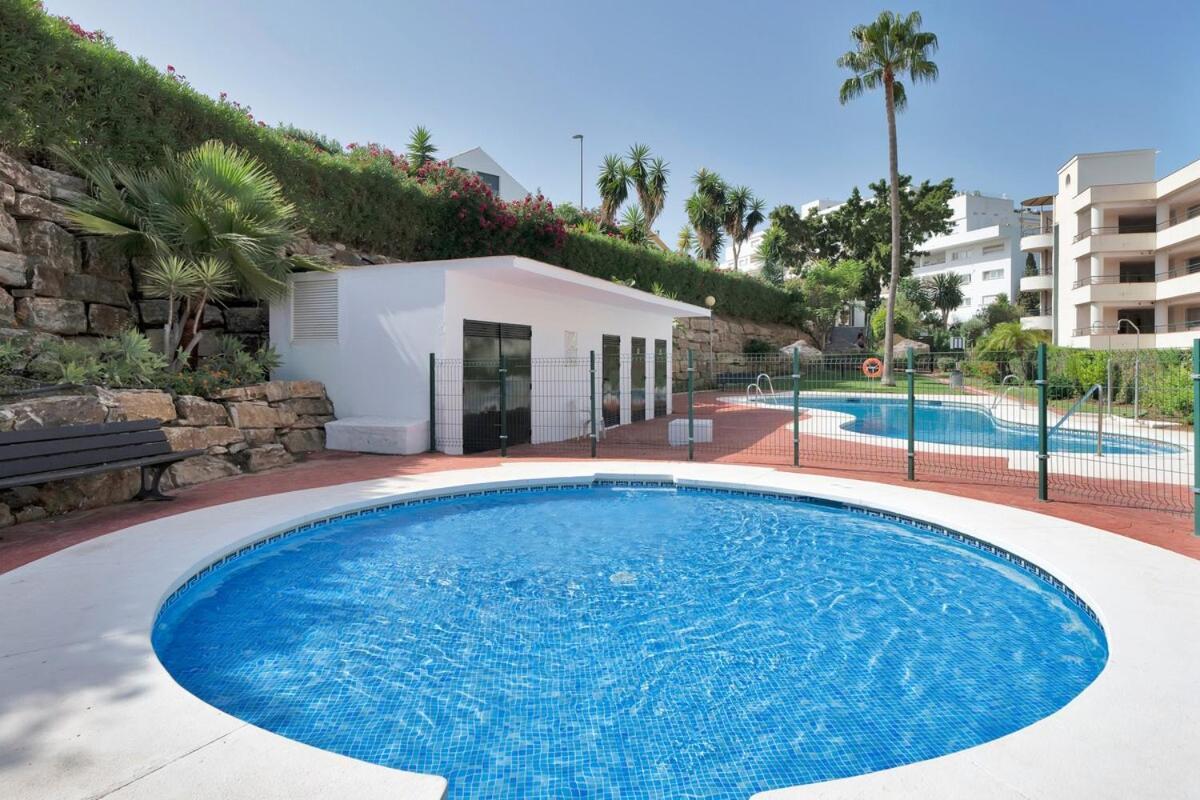Con Piscina Y Paddel En Guadalmina Alta - Avia 2 3 *